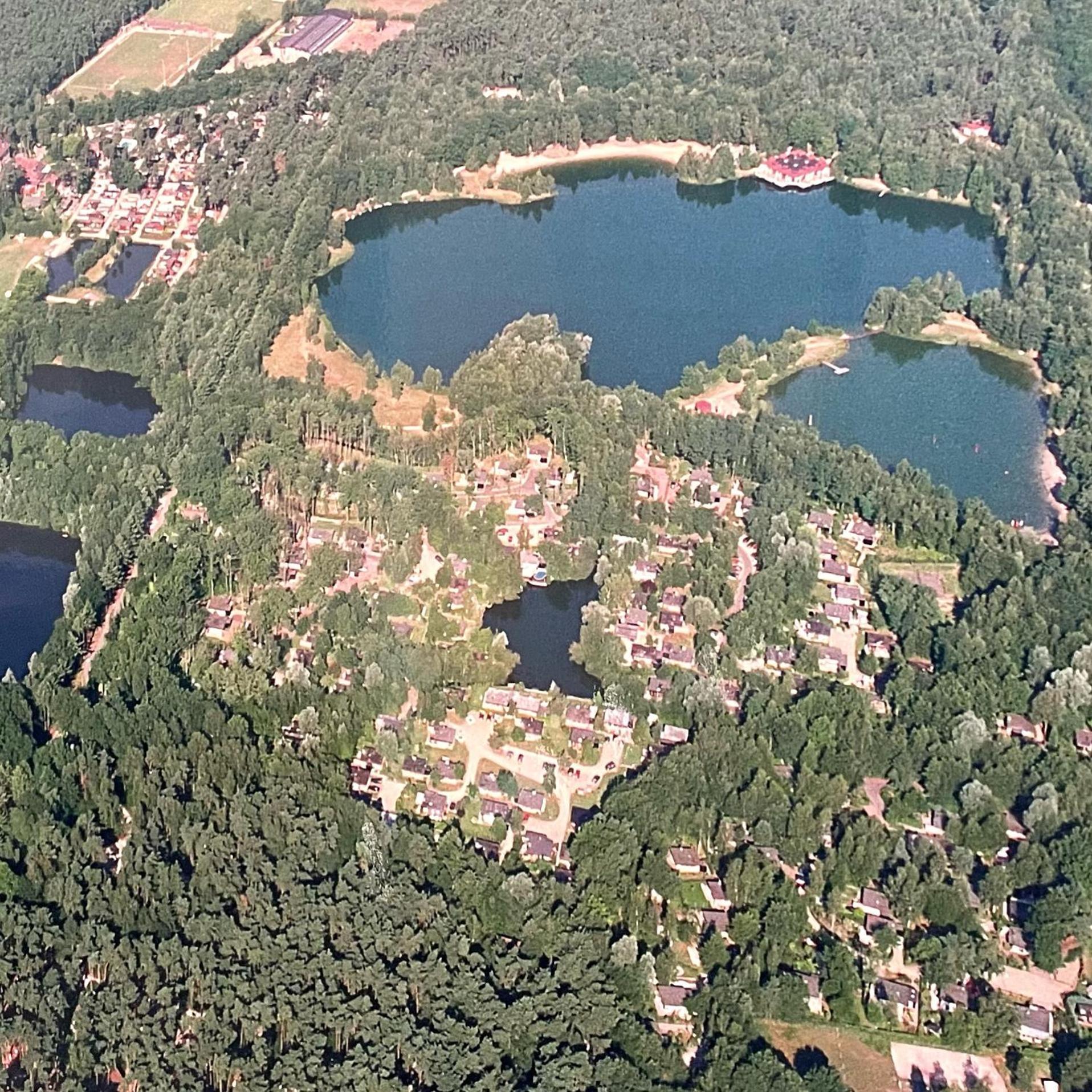 Boshuisje Pinus Sonnevijver Residences Ланакен Екстериор снимка